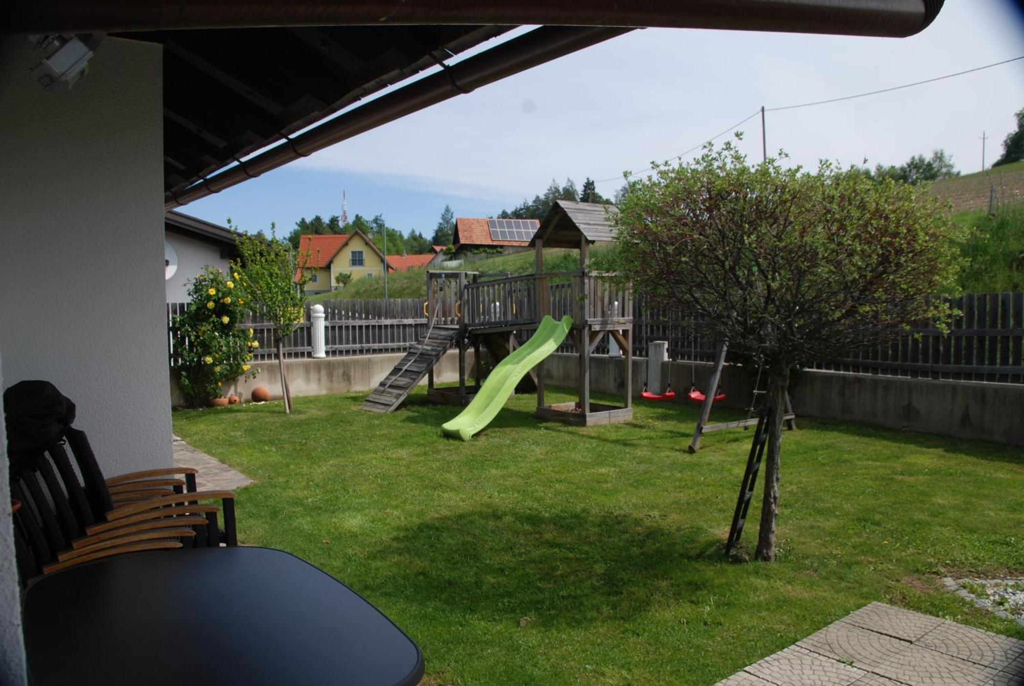 Naturpark-.Weinbergferienhaus Kitzeck im Sausal Eksteriør billede